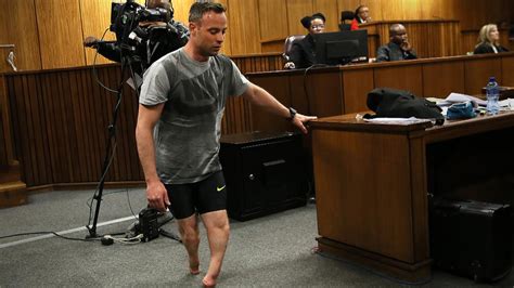 reeva steenkamp obduktion|Oscar Pistorius trial: Horrific last photos of Reeva Steenkamp’s。